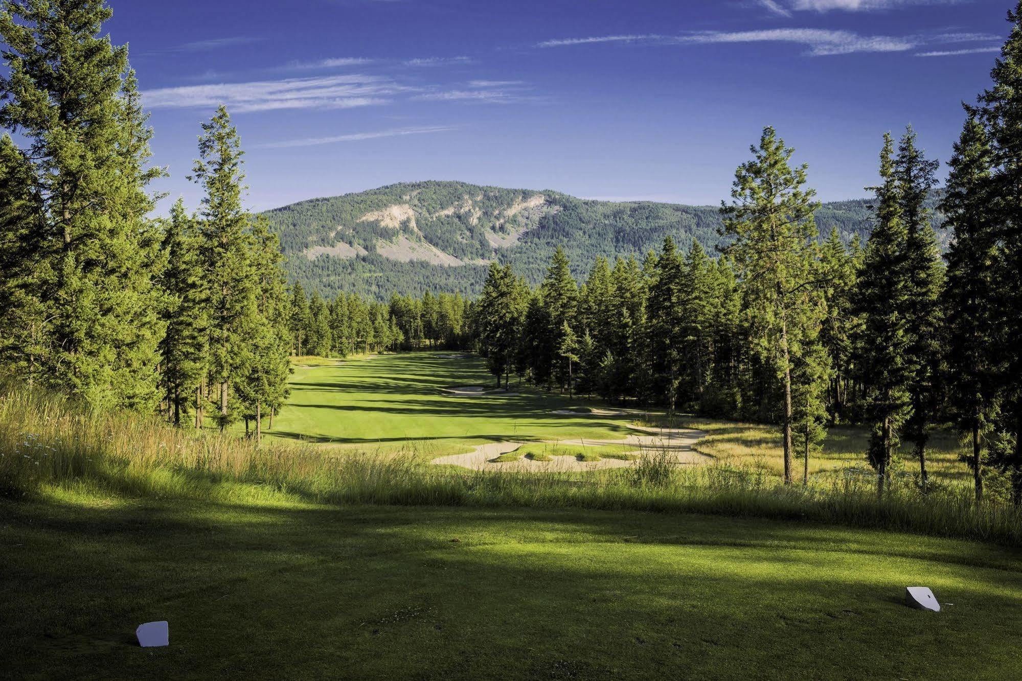 Quaaout Lodge & Spa At Talking Rock Golf Resort Squilax Exterior photo